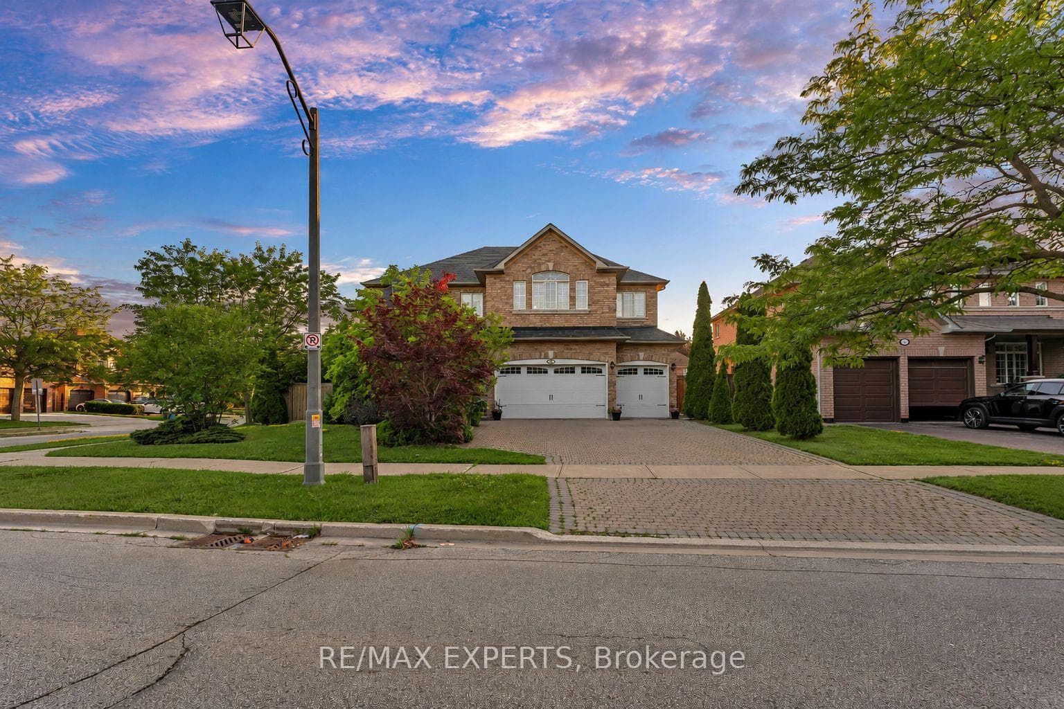 110 Velmar Drive photo 1