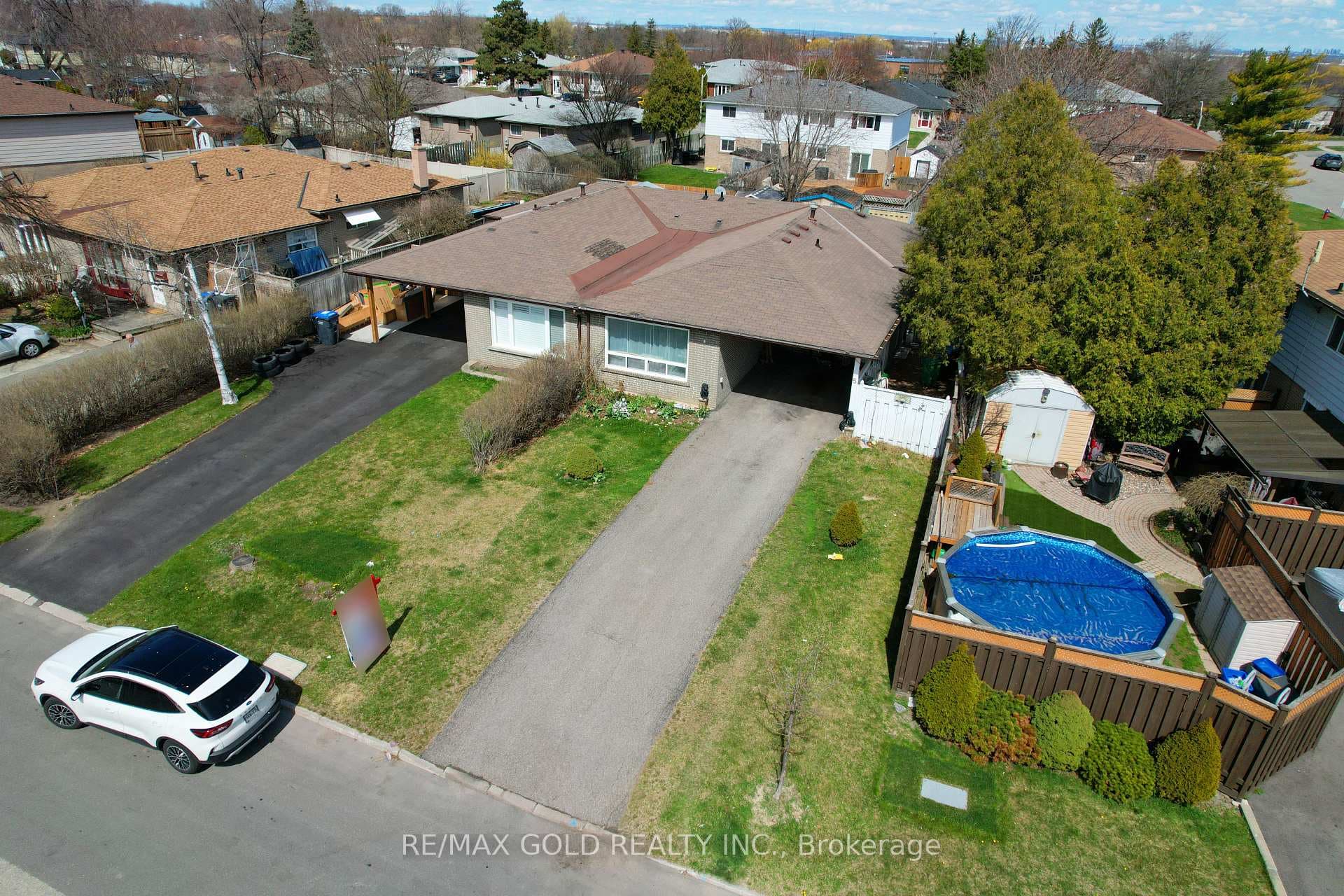 5 Earlsdale Crescent photo 37