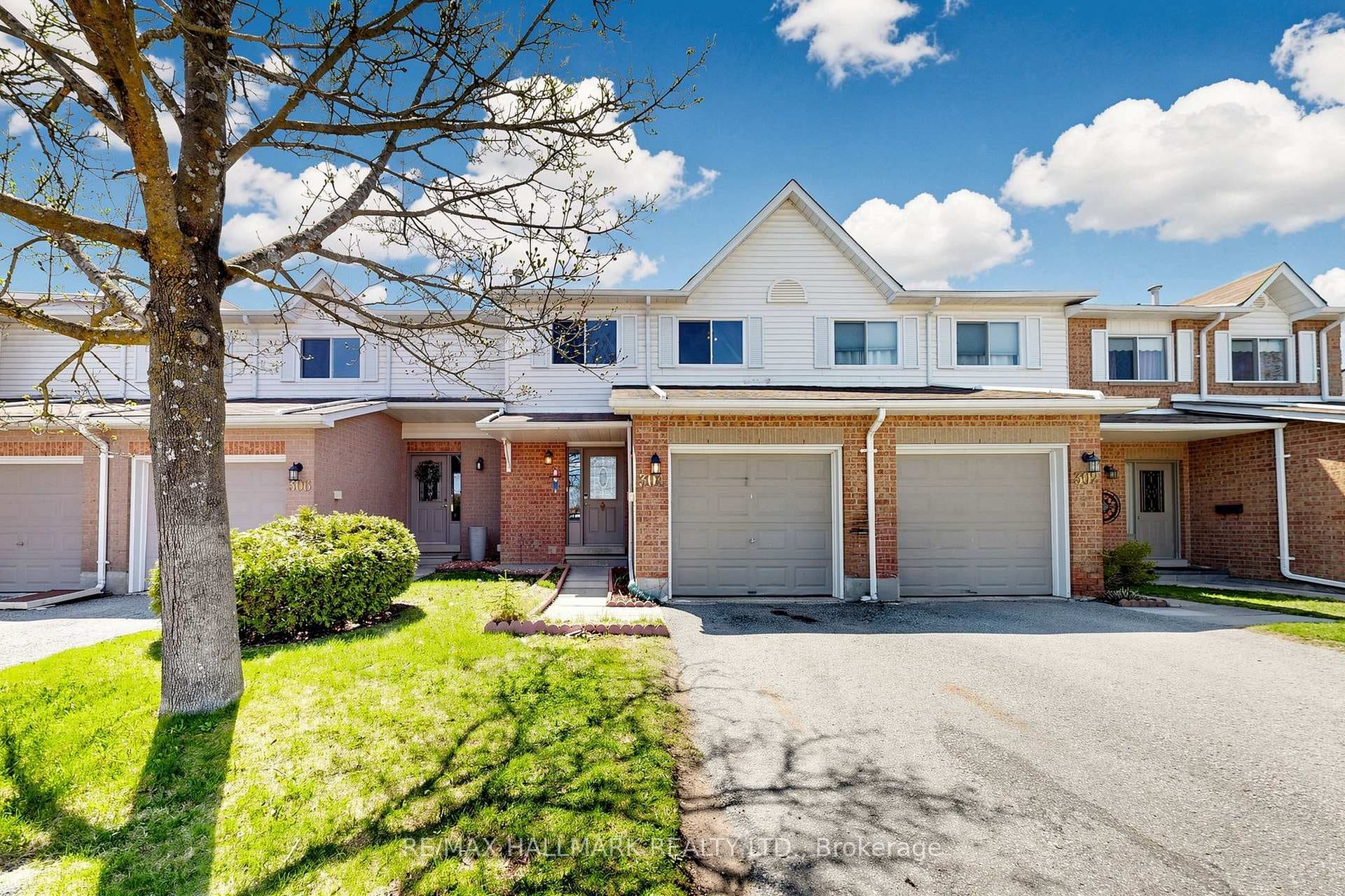 304 Maciver Boulevard photo 1