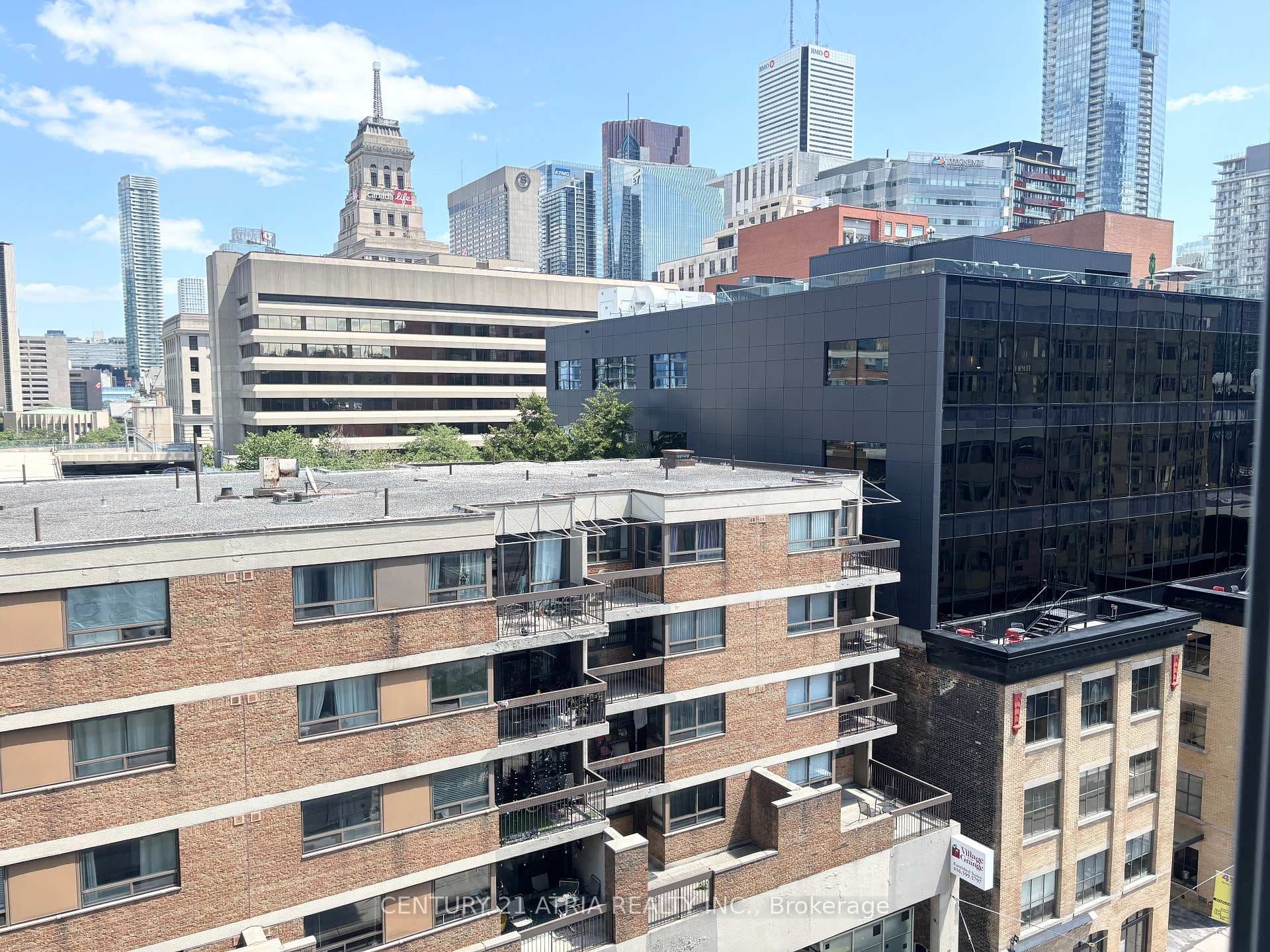 50 McCaul St Street Unit 811 photo 12