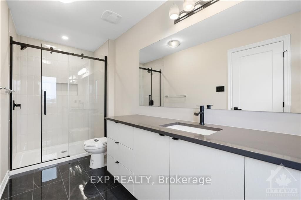 327 VENTOUX Avenue photo 15