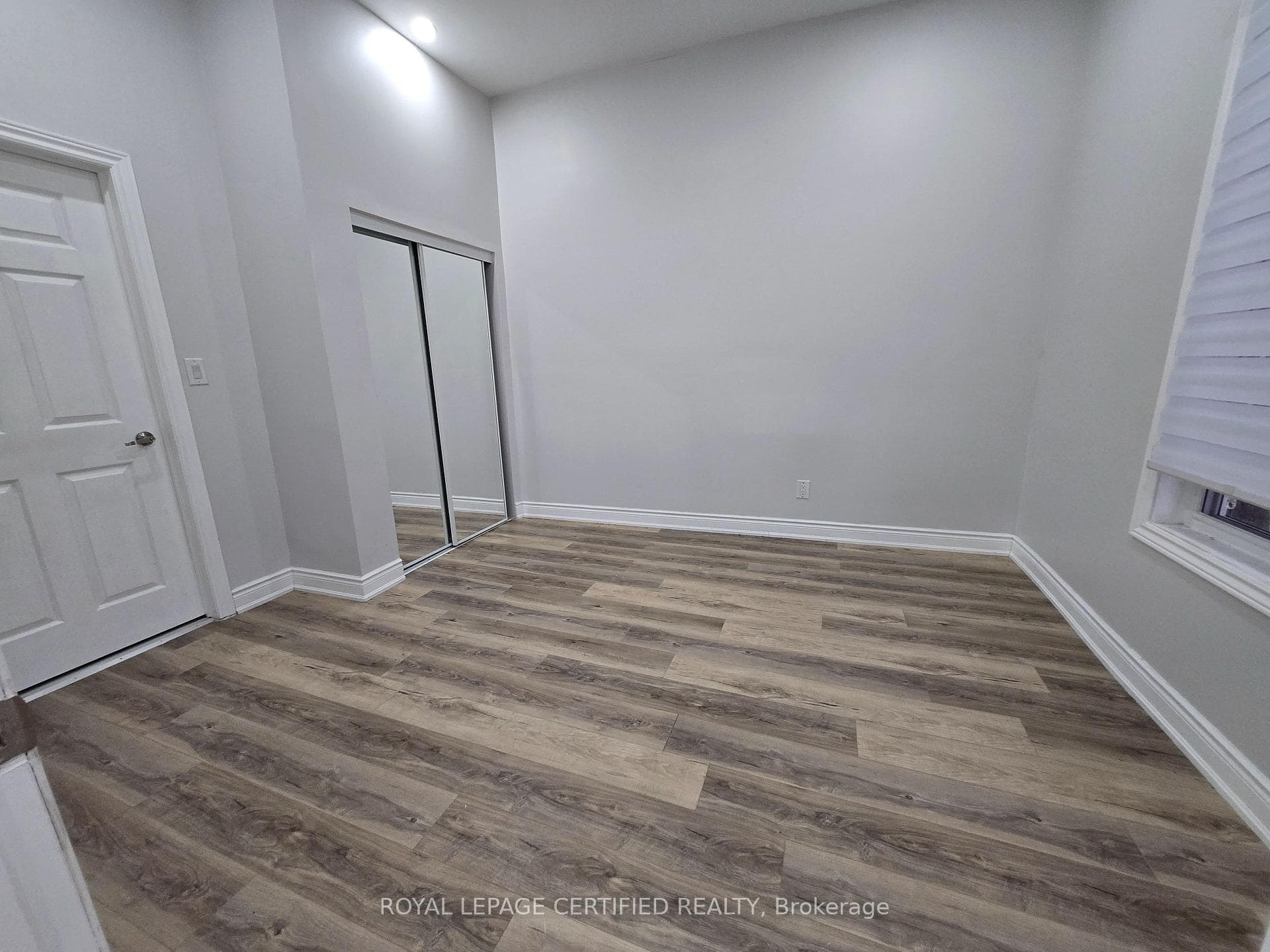 195 Picton Street photo 8