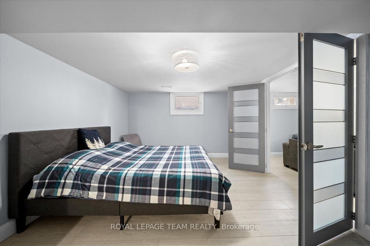 2226 Tawney Road Unit B photo 17