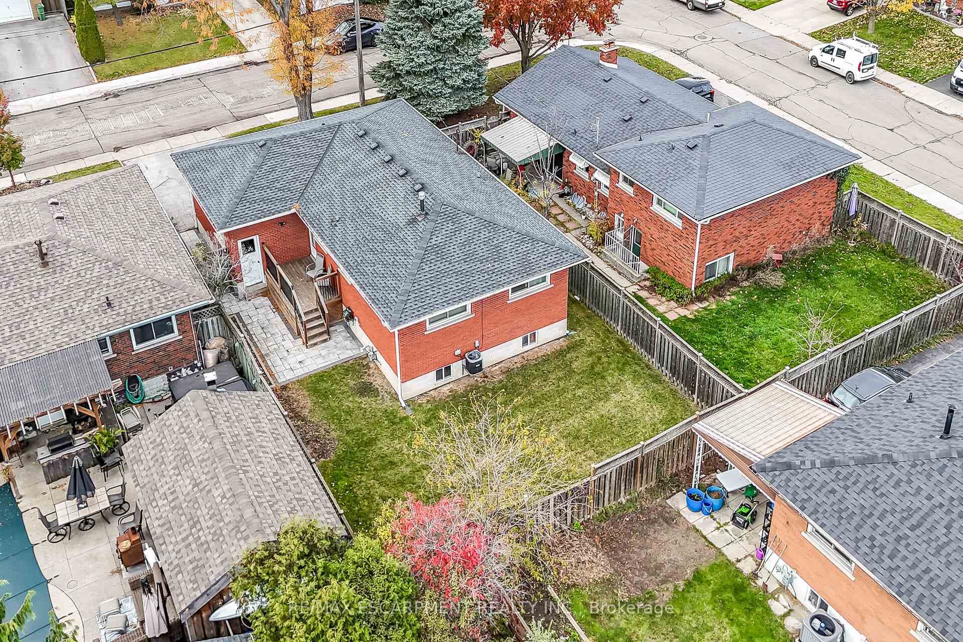 5 Mountbatten Drive photo 47