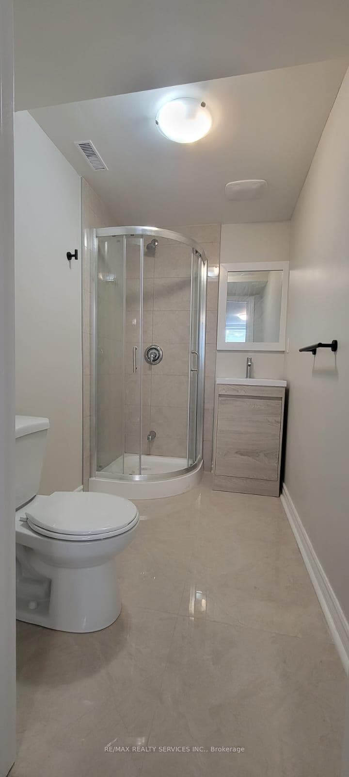 5 Greenwood Crescent photo 13