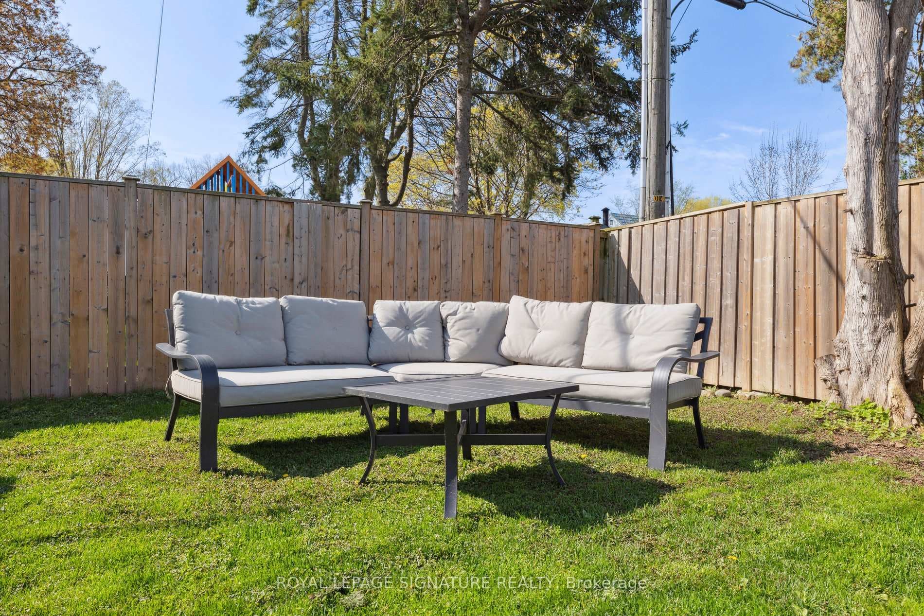 34 Admiral Road photo 36
