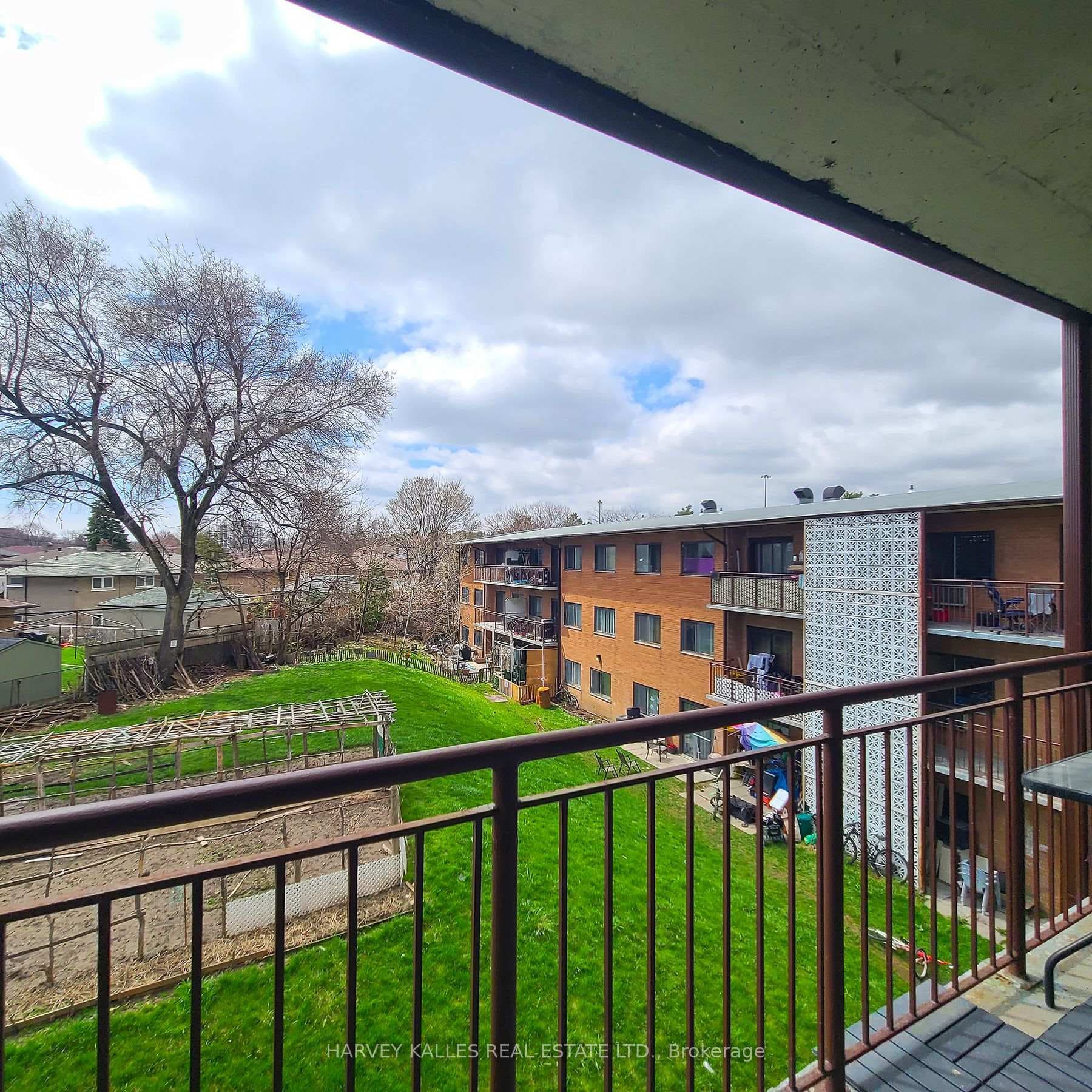 80 Blackfriar Avenue Unit 306 photo 15