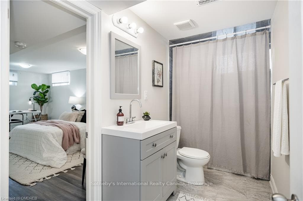 176 DAVID Avenue photo 23