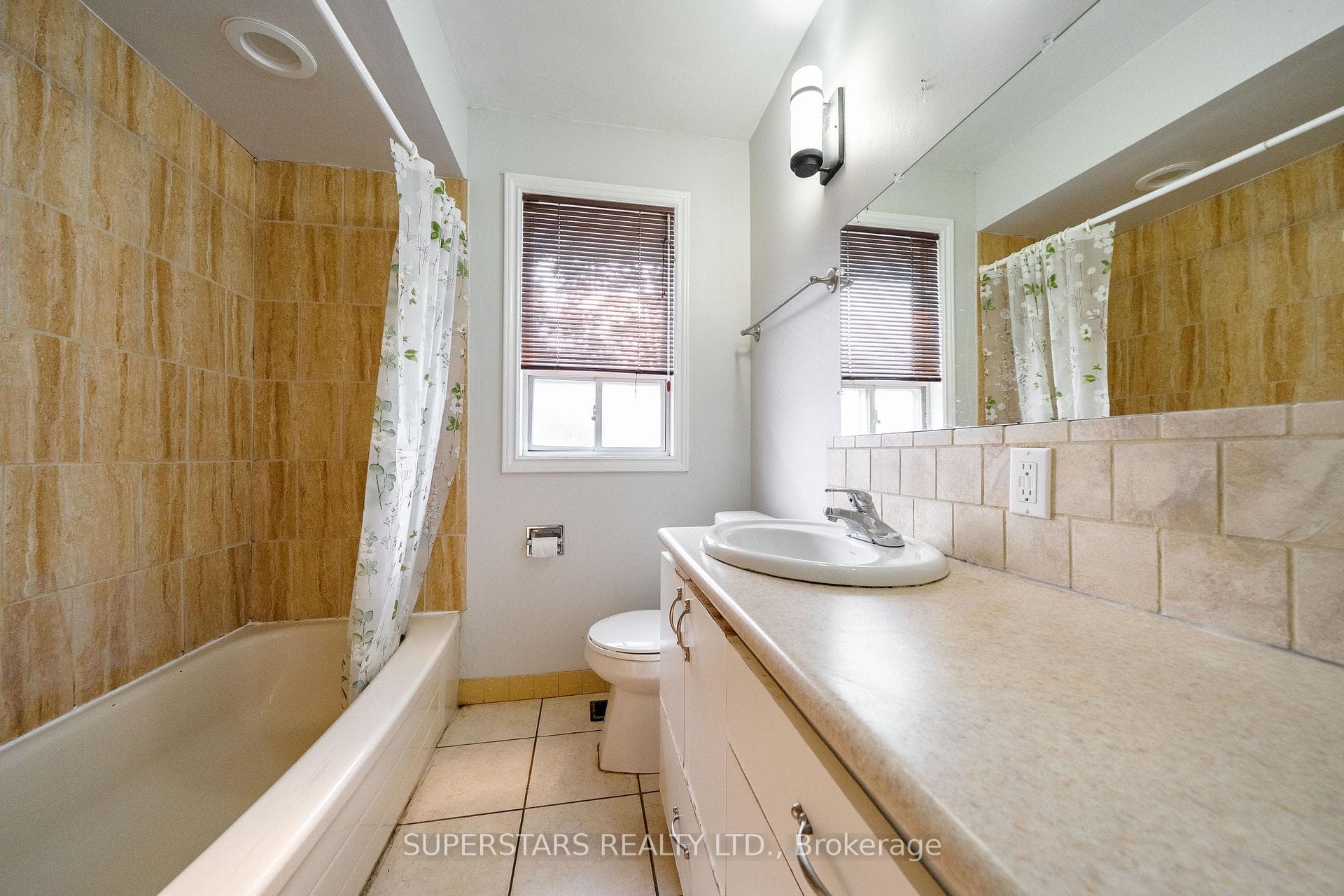 6 Meadowland Drive photo 15