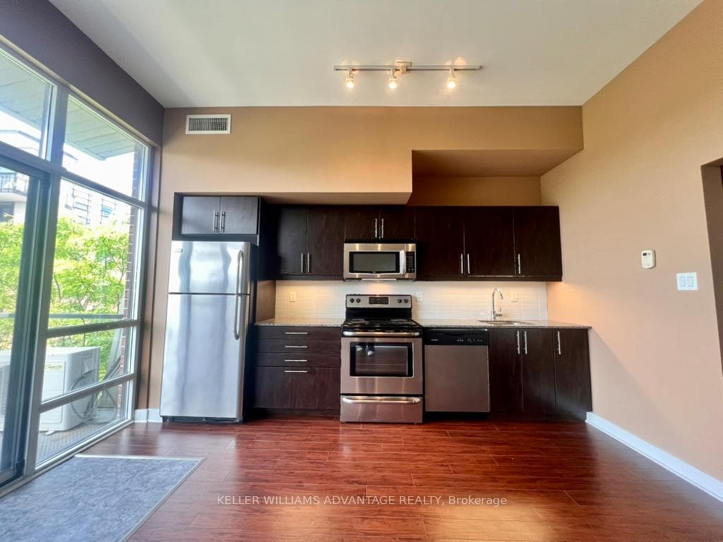 53 Colgate Avenue Unit 403 photo 5