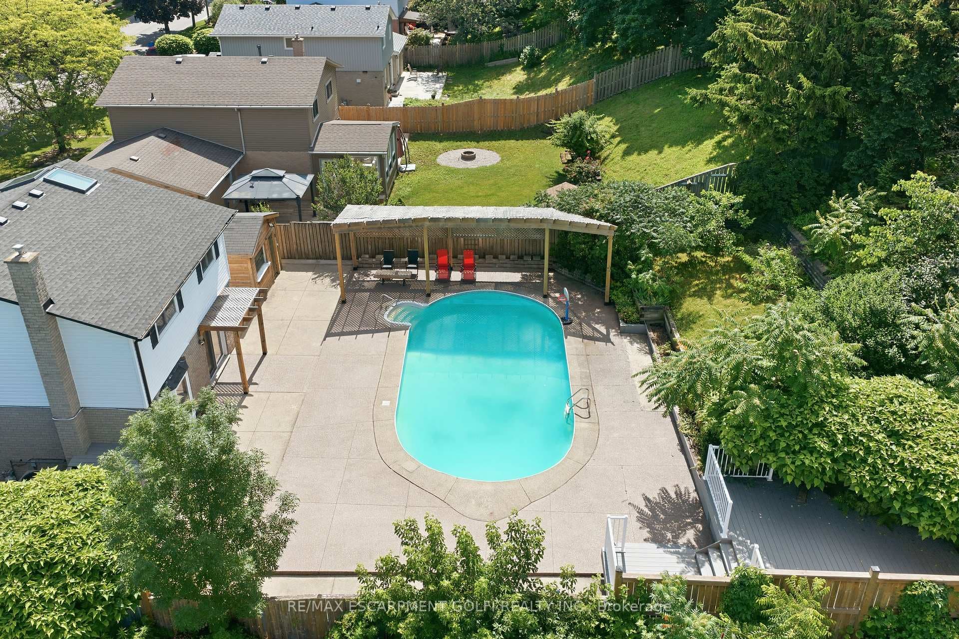 95 Birchpark Drive photo 44
