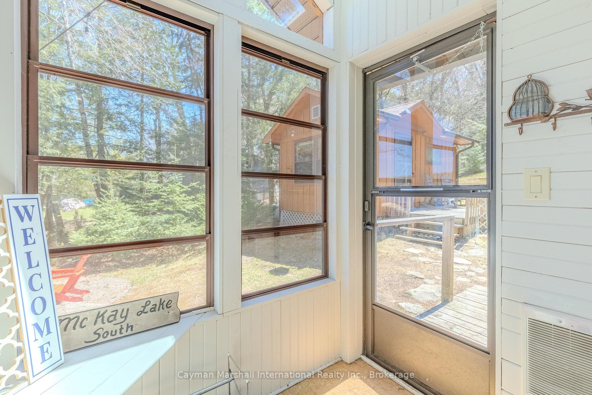 1065 Rainbow Lane photo 36