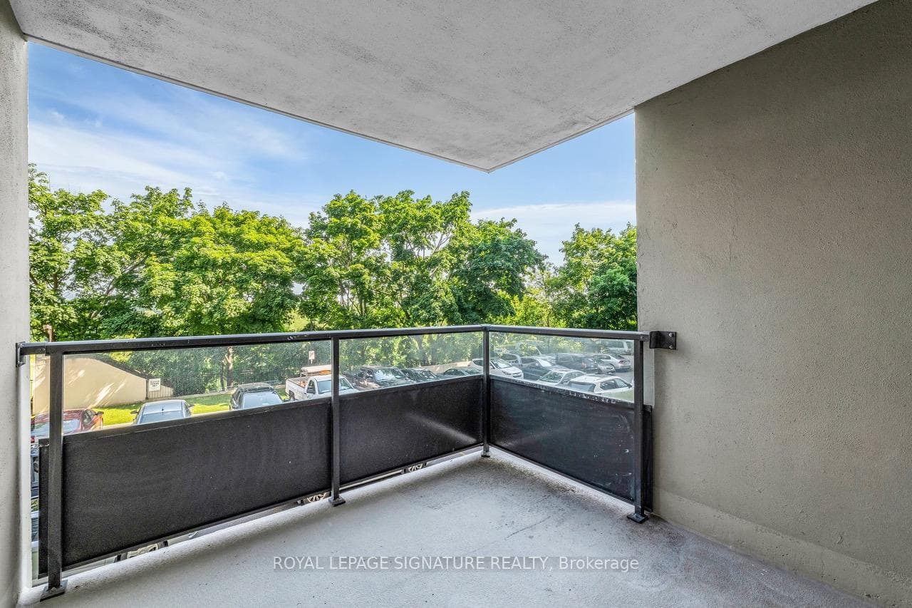 75 Emmett Avenue Unit 211 photo 33