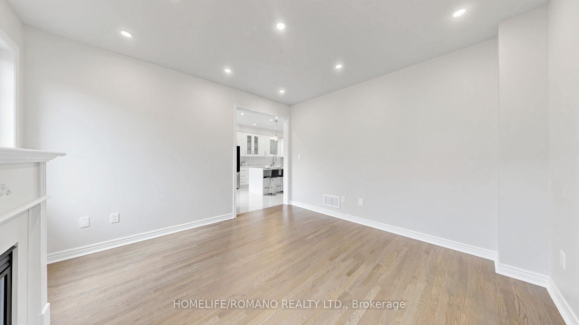 516 Woodspring Avenue photo 18