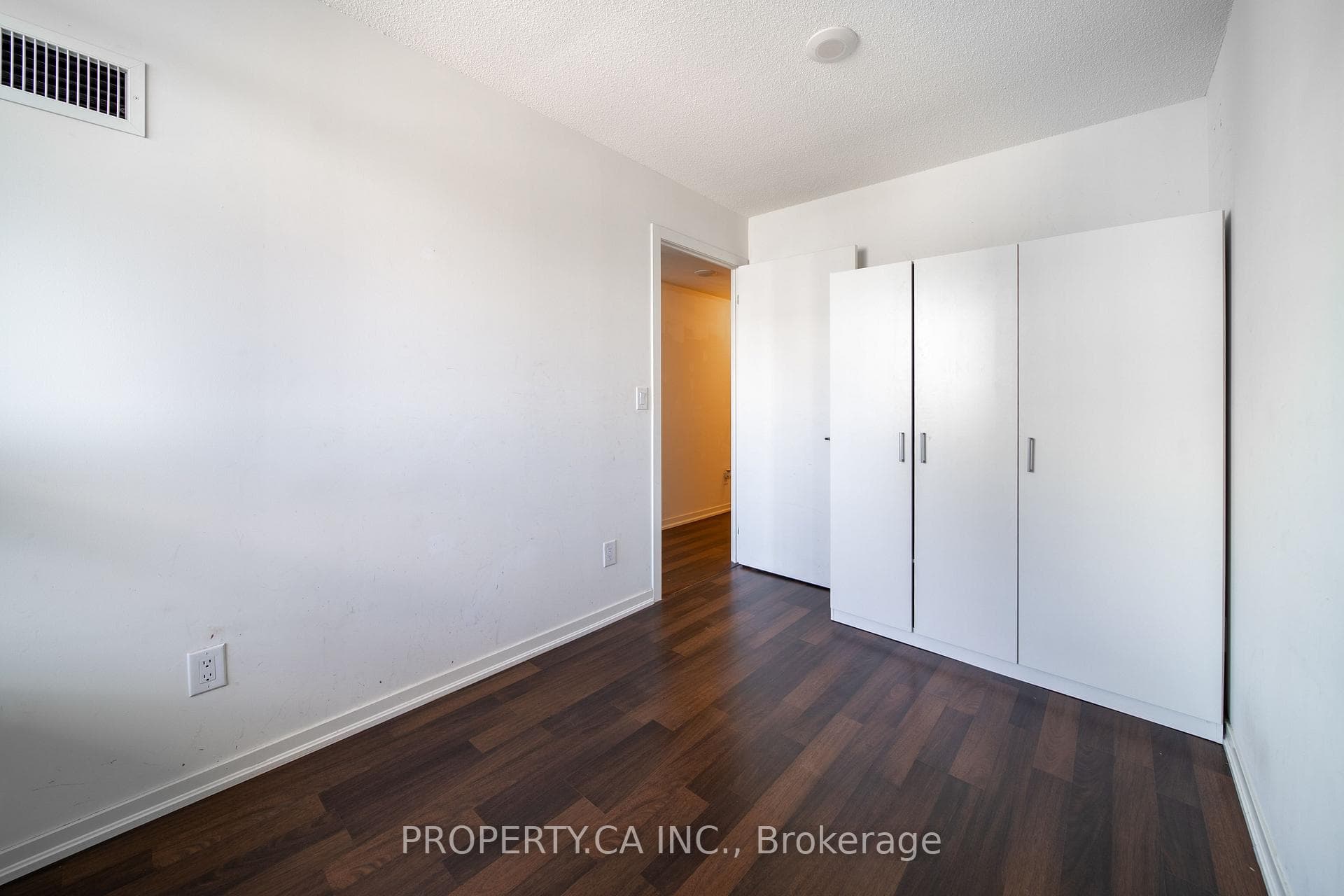 38 Joe Shuster Way Unit 1320 photo 10