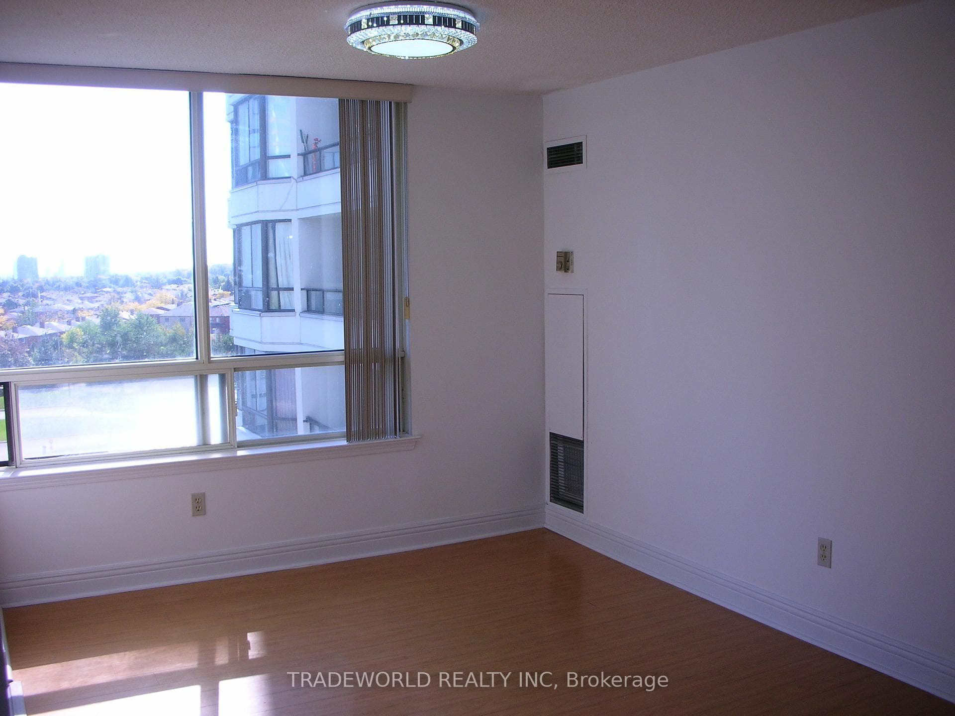 300 Alton Towers Circle Unit 708 photo 4