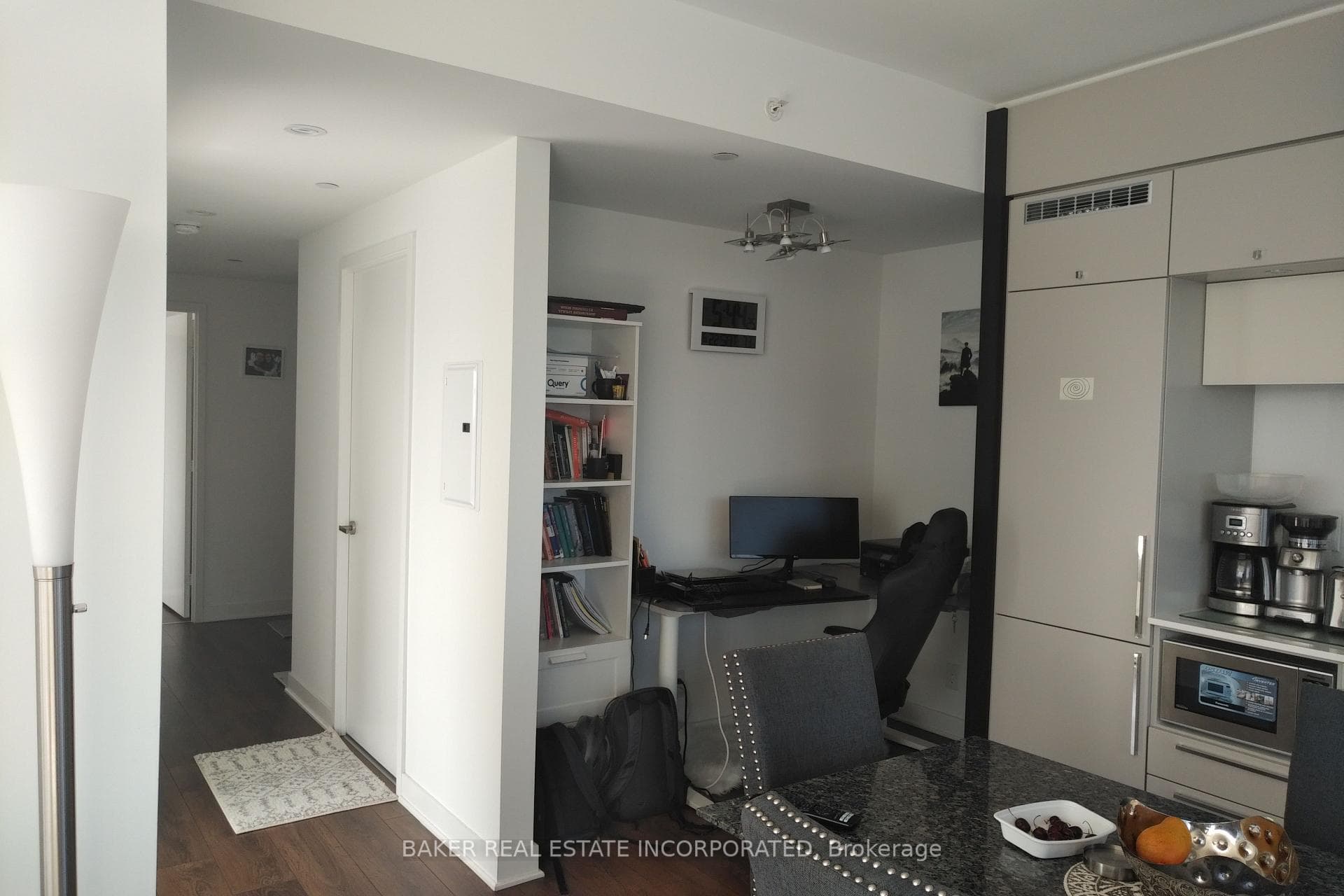 15 Grenville Street Unit 3703 photo 3