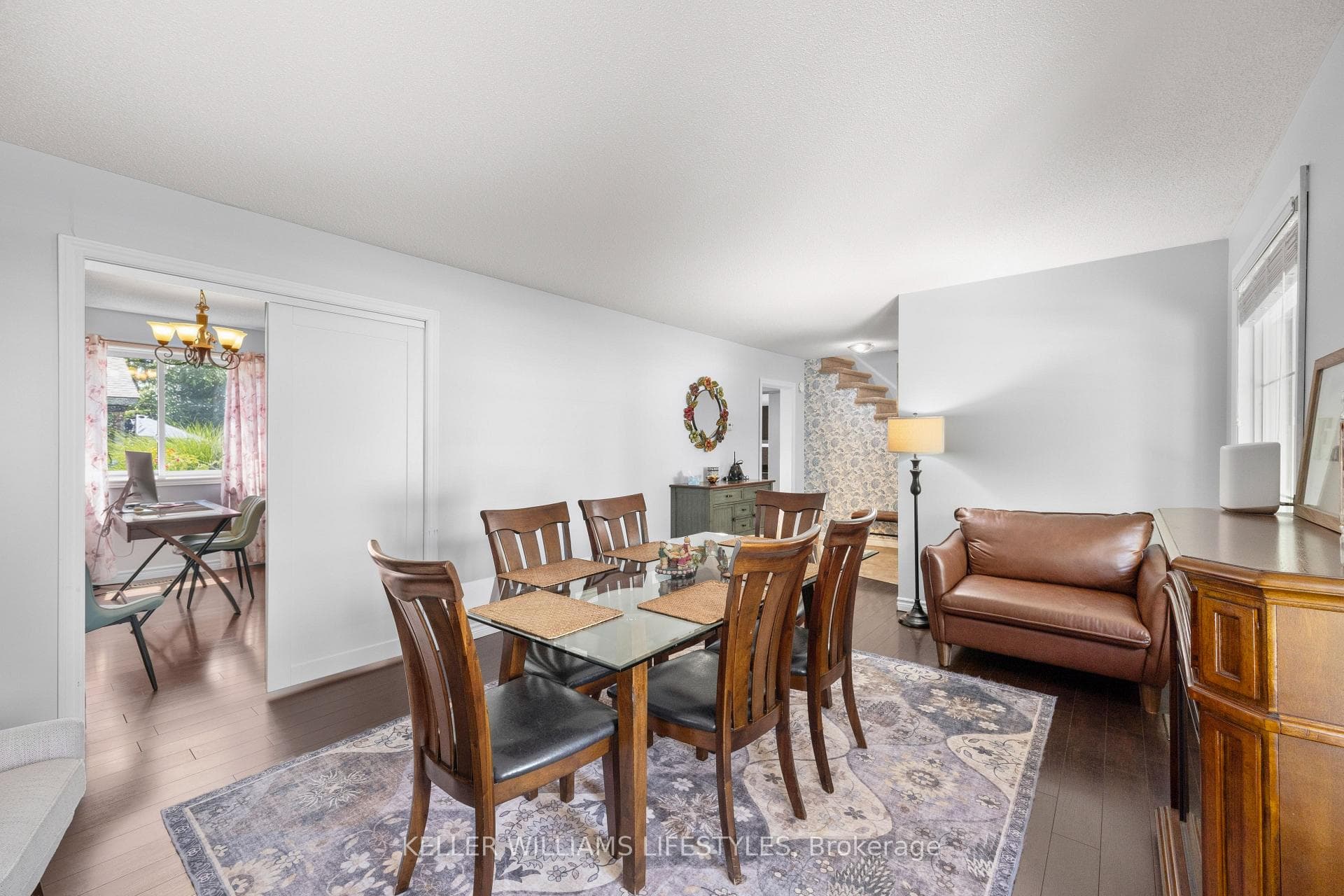 219 Dundas Street photo 16