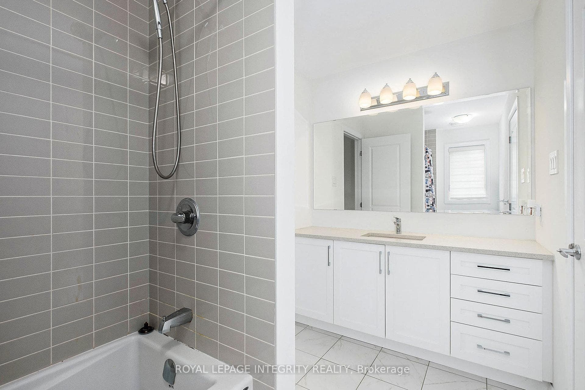 754 Cappamore Drive photo 26