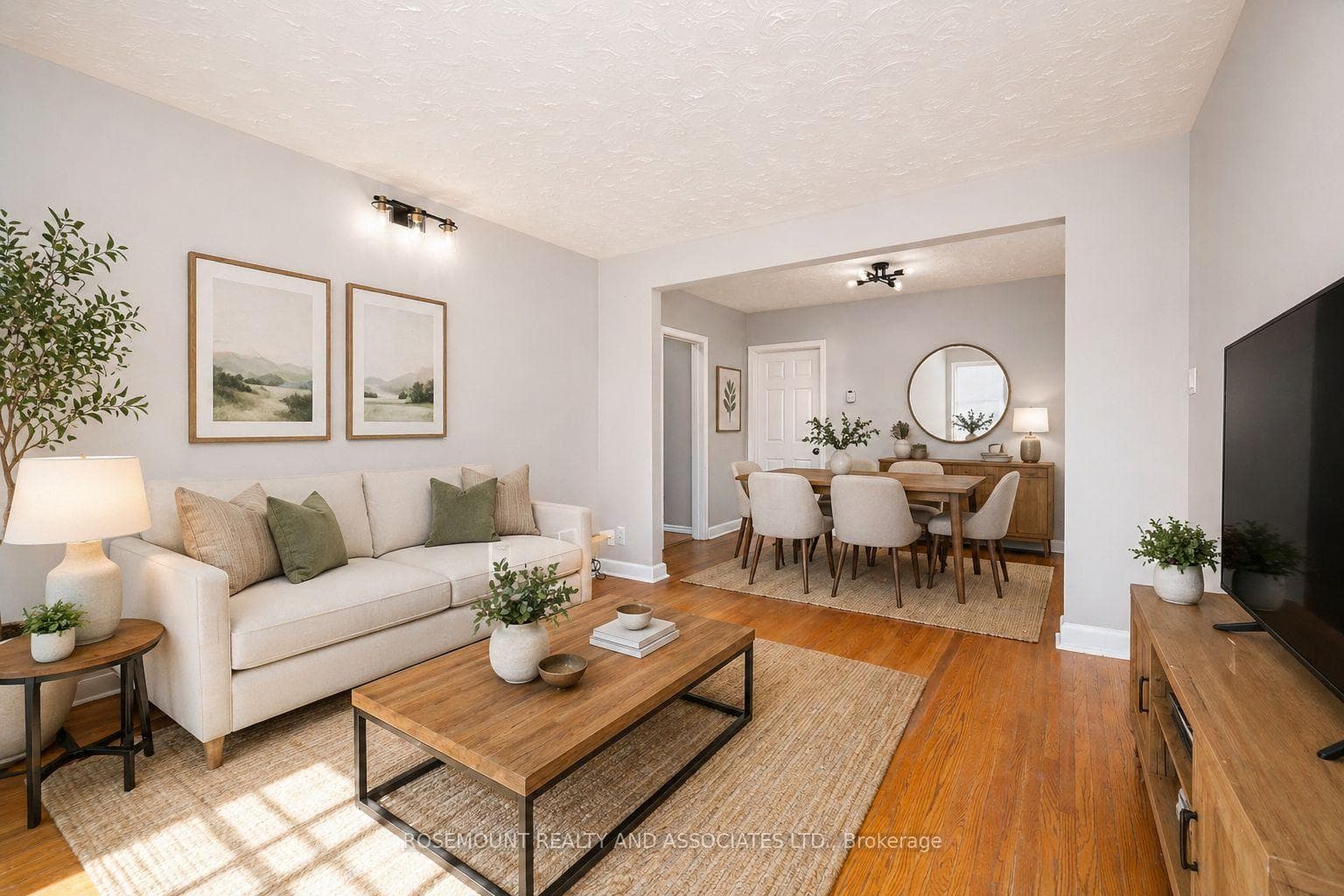 32 Maywood Park Unit UPPER photo 9