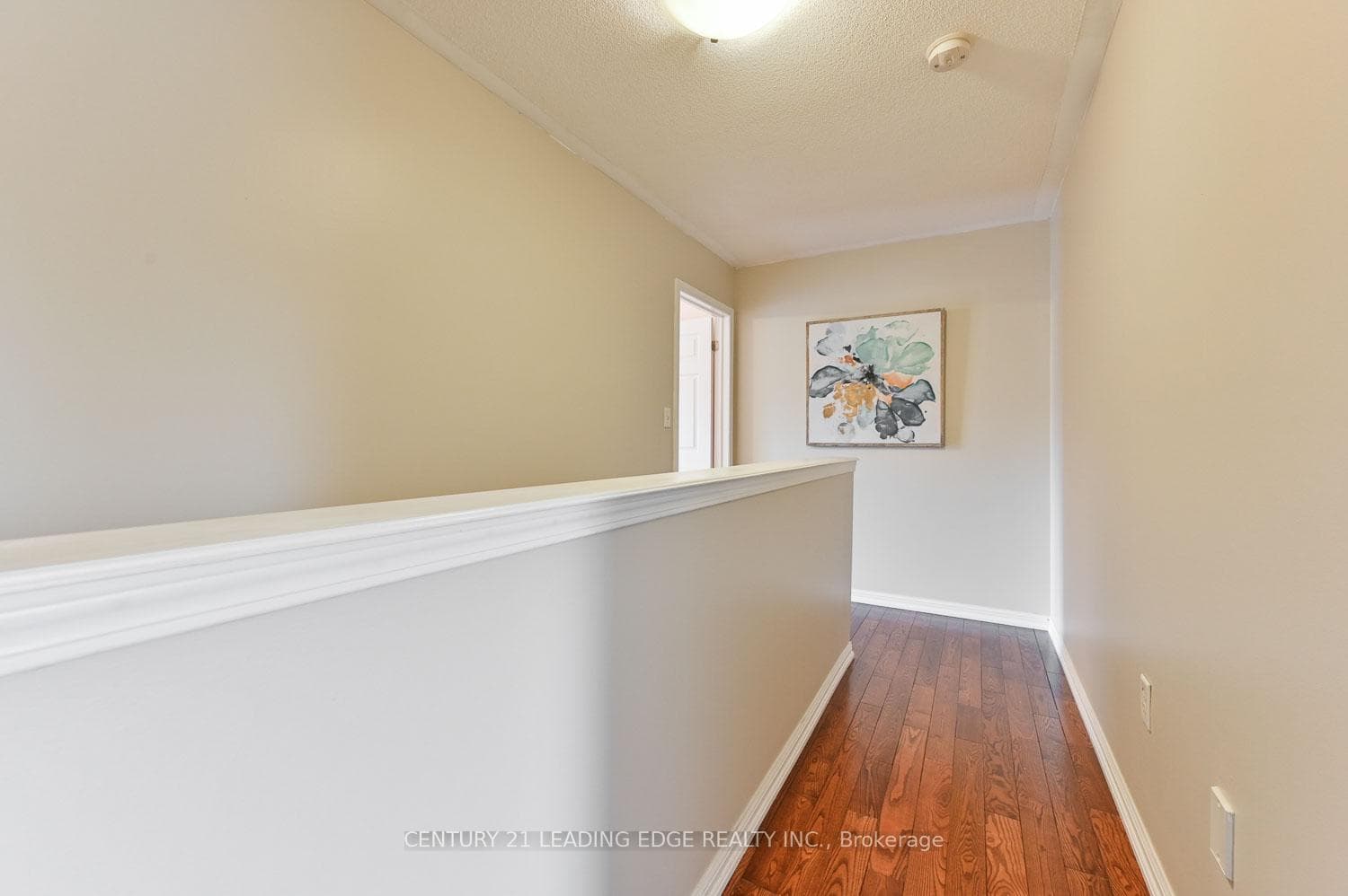 31 Dougherty Crescent photo 18