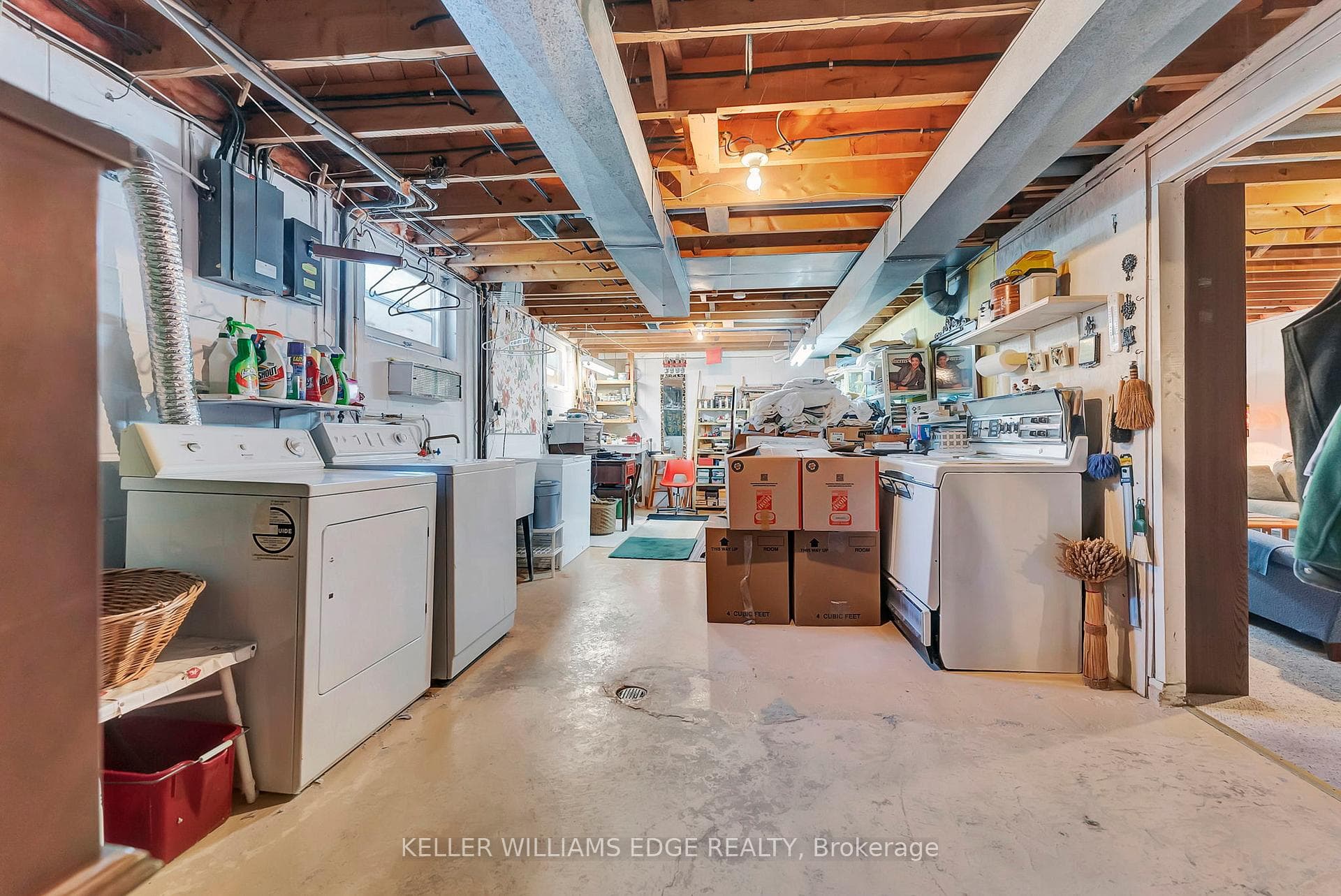 365 Goodram Drive photo 29