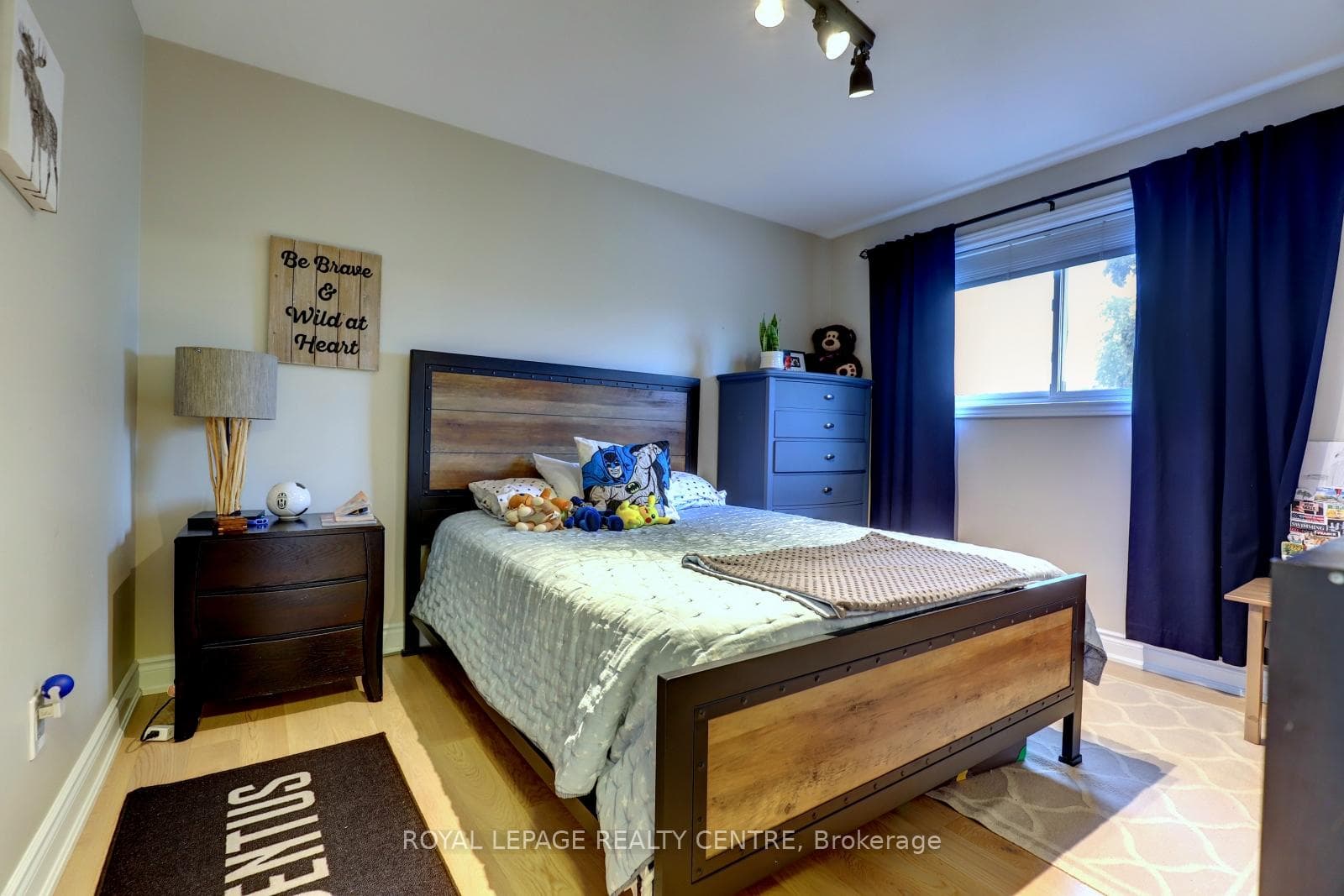 432 Abington Avenue photo 28