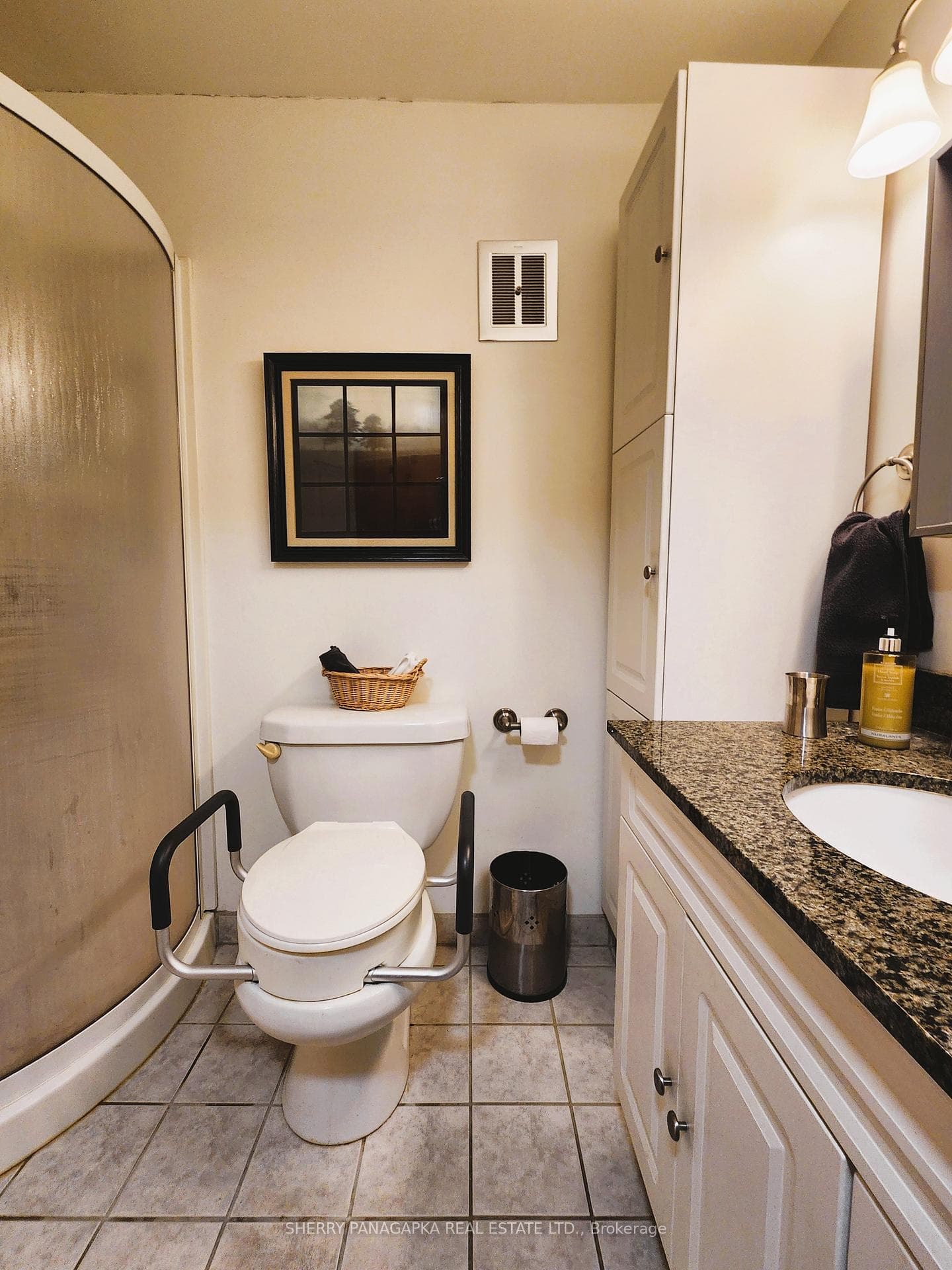 8 Mcphee Avenue photo 12