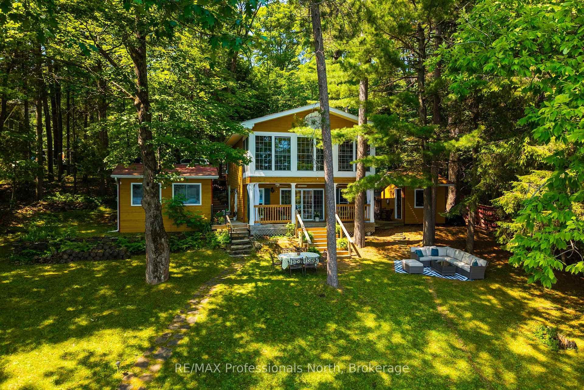 1461 South Portage Road photo 2