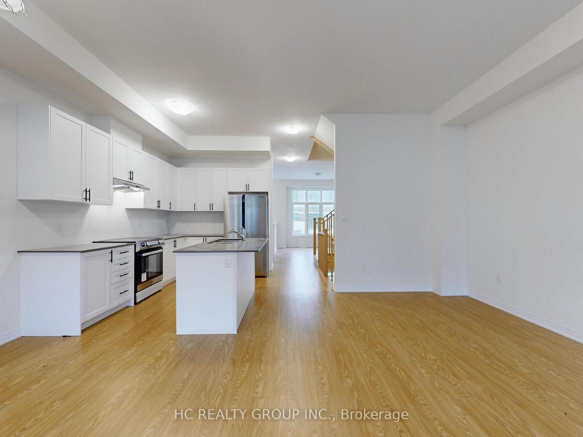 28 Millman Lane photo 5