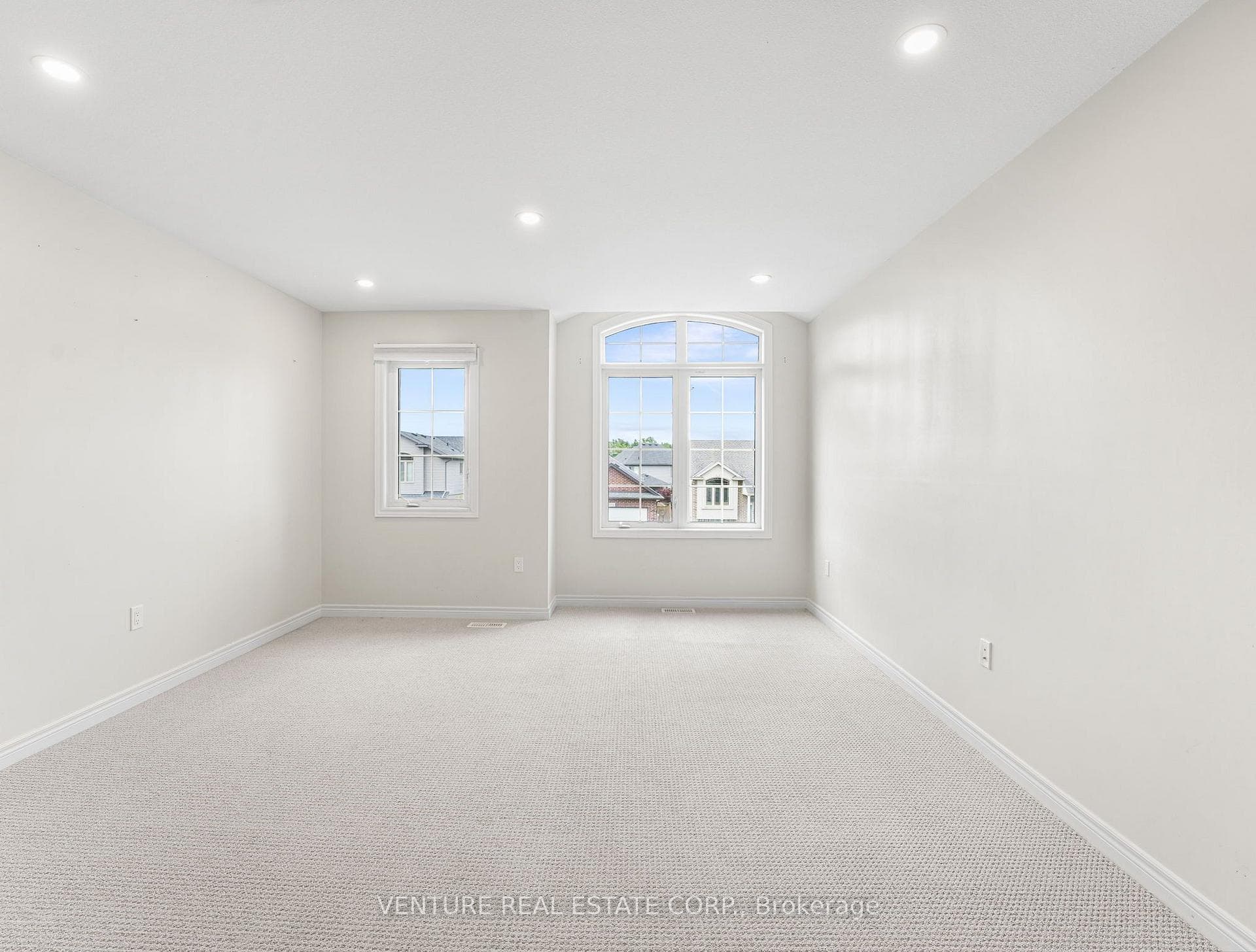 6371 Sam Iorfida Drive photo 25
