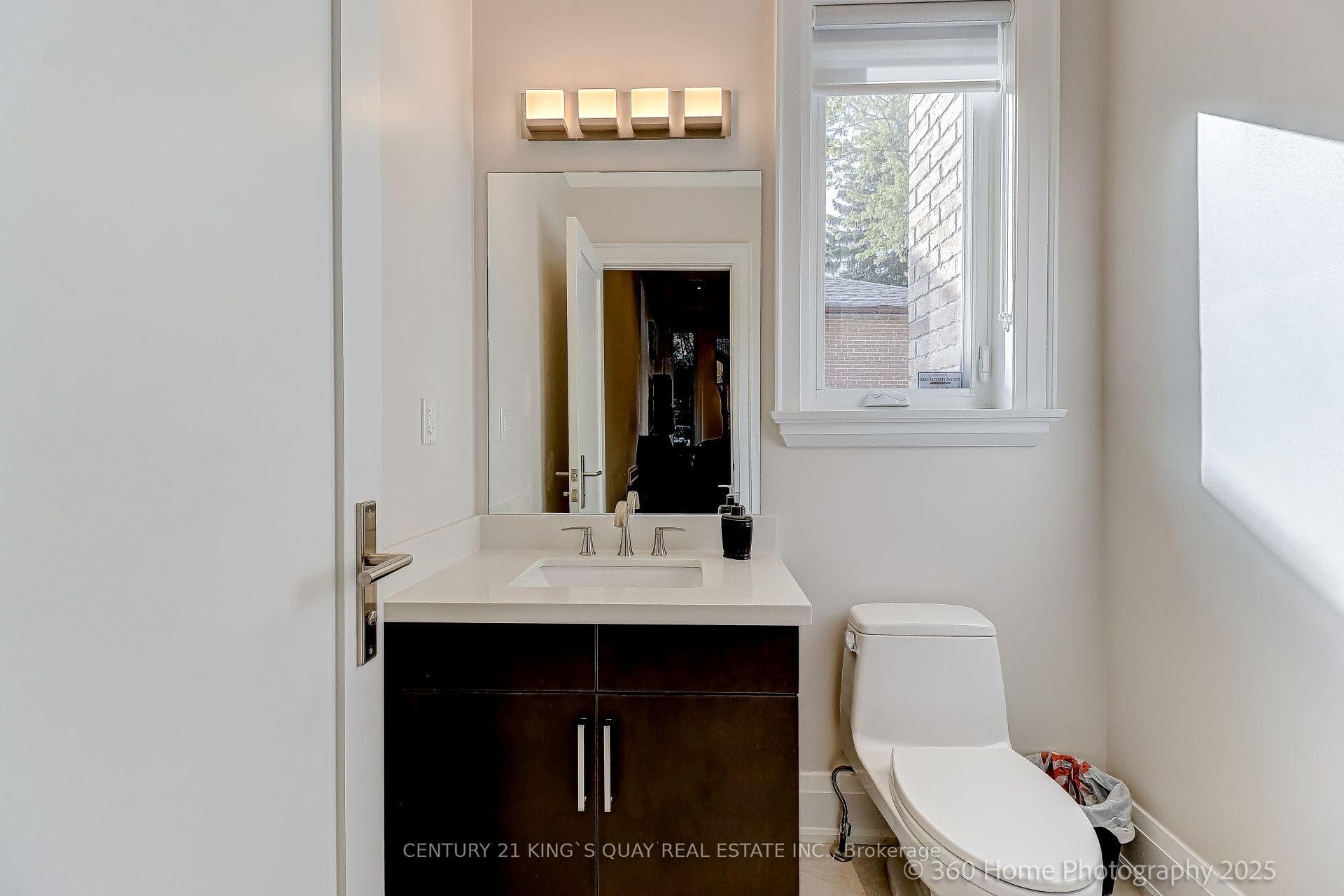 386 Alper Street photo 40