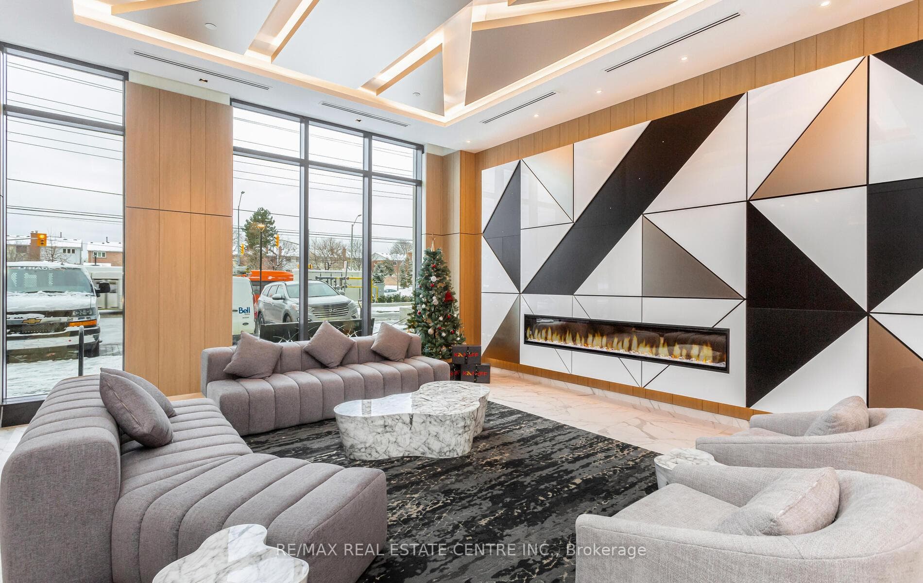 204 Burnhamthorpe Road Unit 1307E photo 6