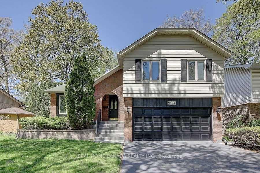 2197 Dunedin Road photo 1