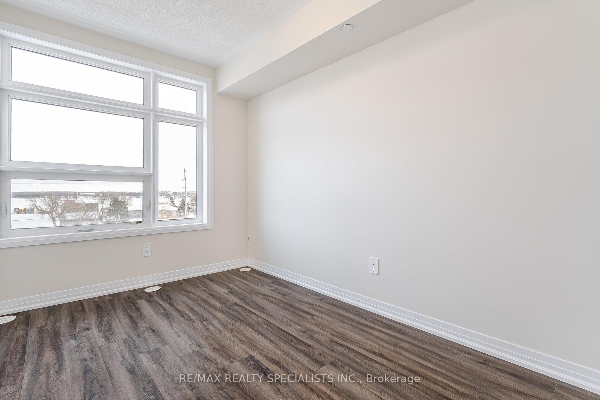 1581 Rose Way Unit 116 photo 27