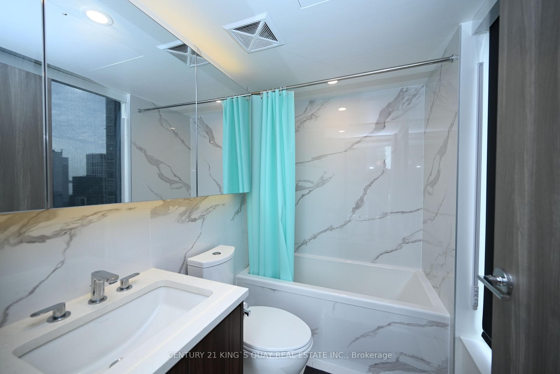 3 Concord Cityplace Way Unit 1021 photo 18
