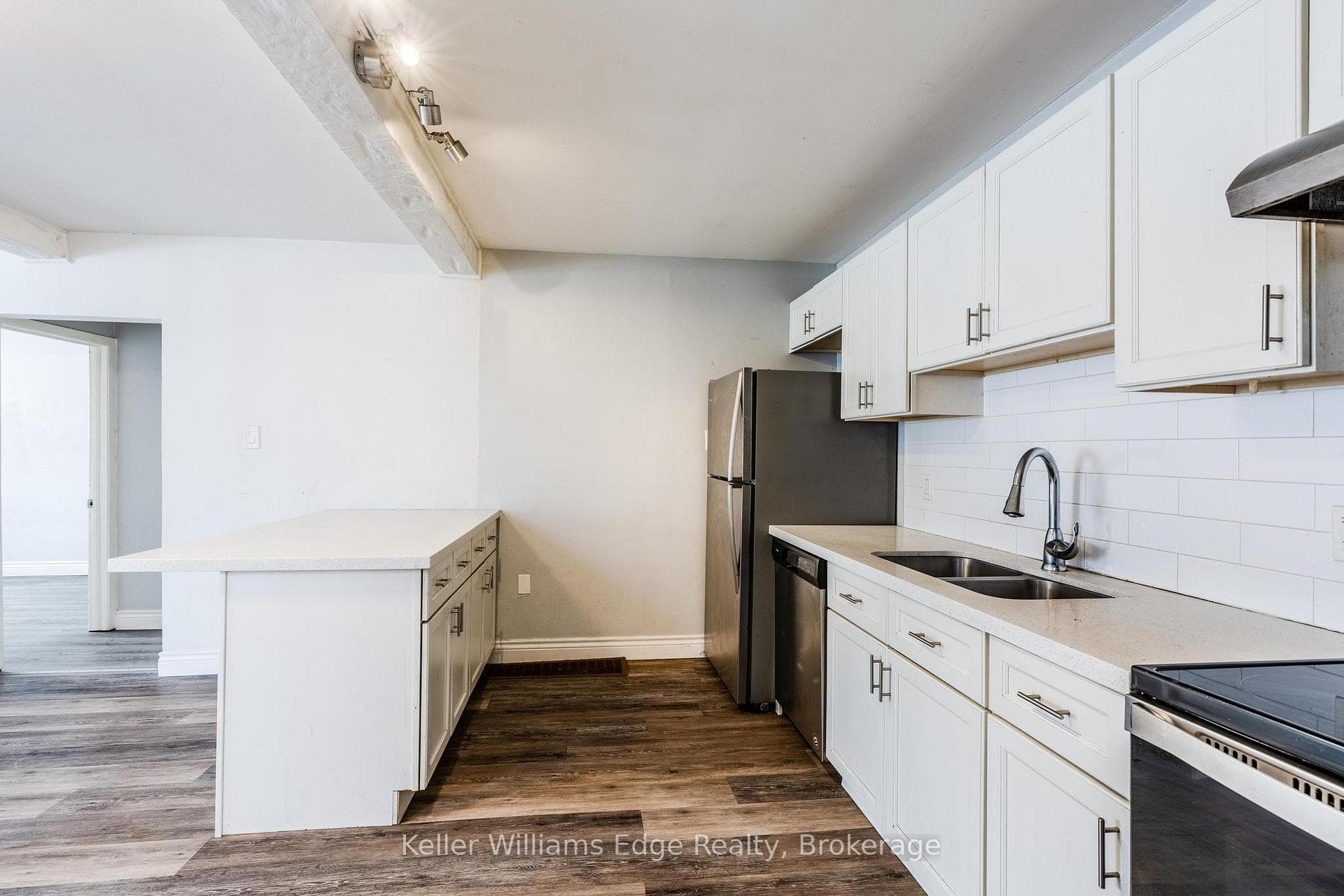 1208 West 5th Street photo 8