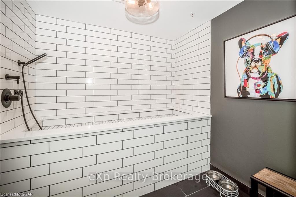 53 ARTHUR Street Unit 708 photo 19