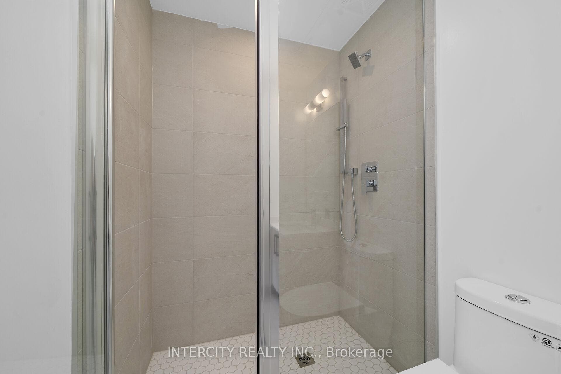 2075 King Road Unit 230 photo 25