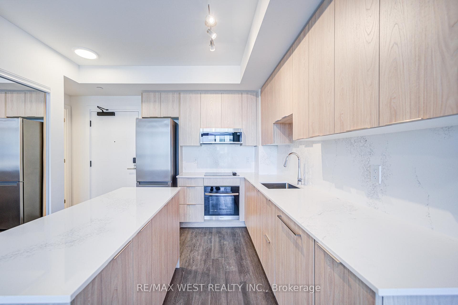 2501 Saw Whet Boulevard Unit 551 photo 18