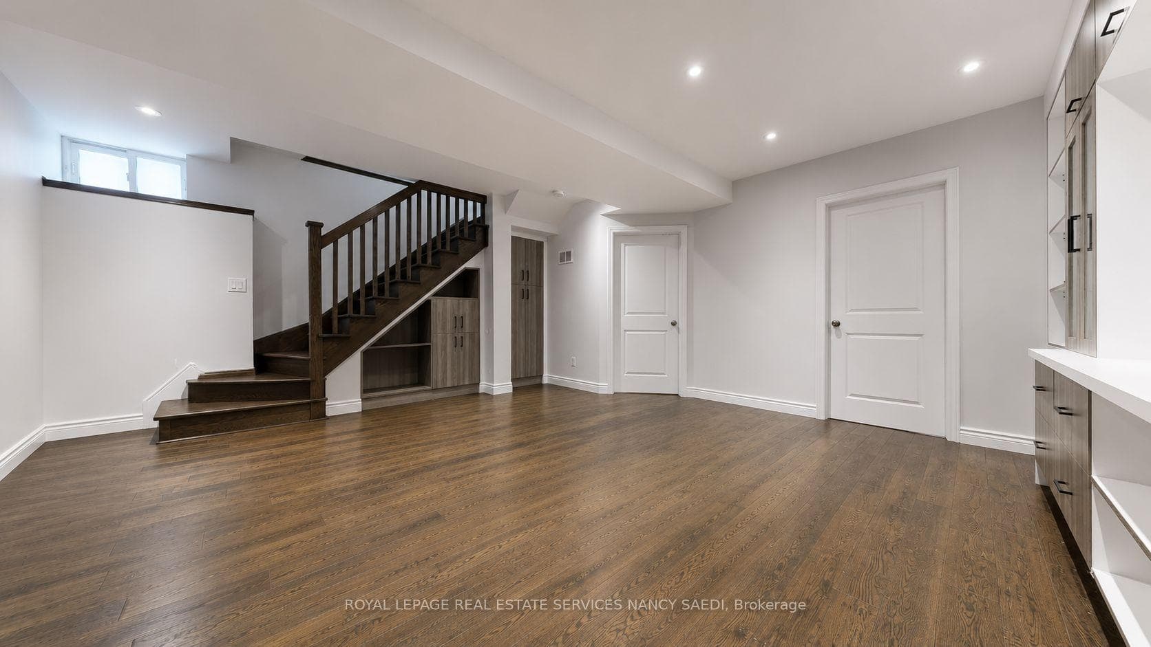 72 Mann Avenue photo 8