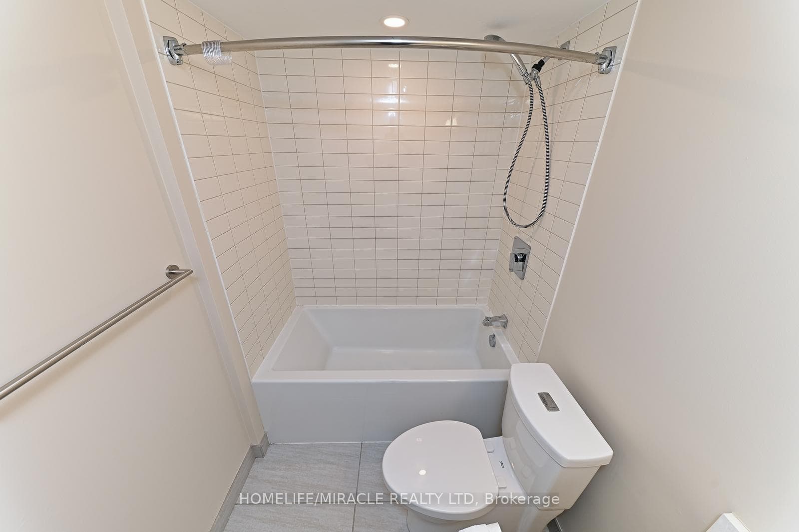 38 Monte Kwinter Court Unit 1012 photo 25