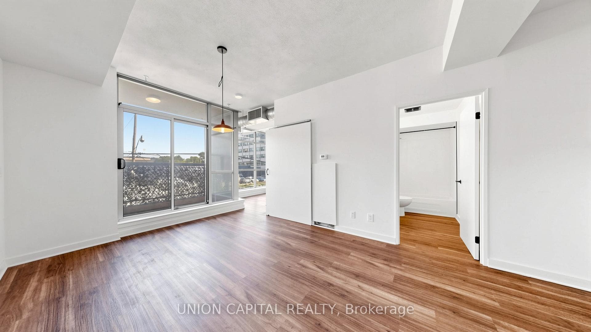 1375 Dupont Street Unit 210 photo 8
