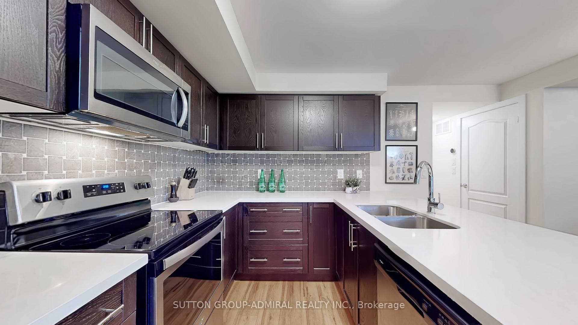 30 Westmeath Lane Unit 2527 photo 16