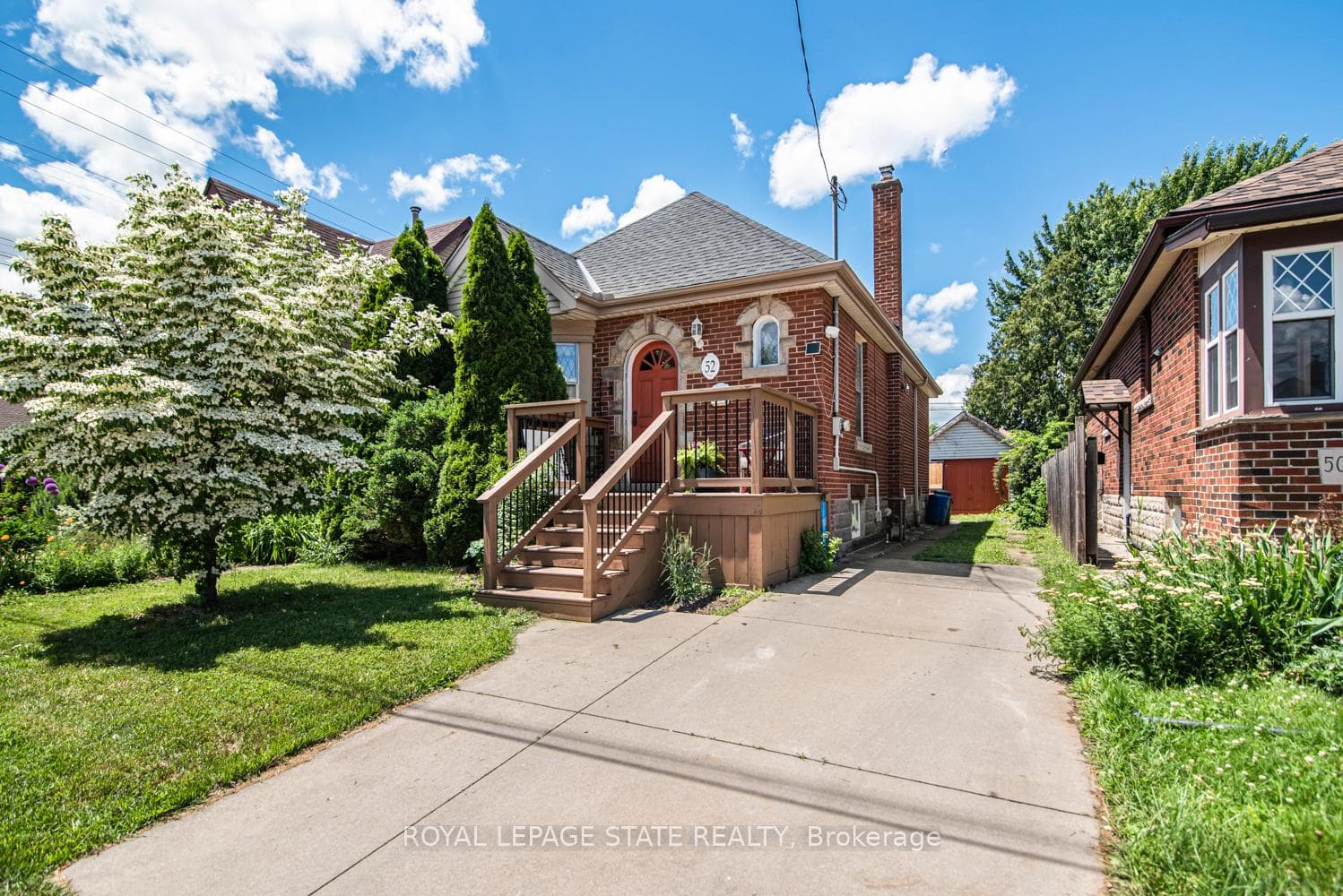 52 Cameron Avenue photo 5