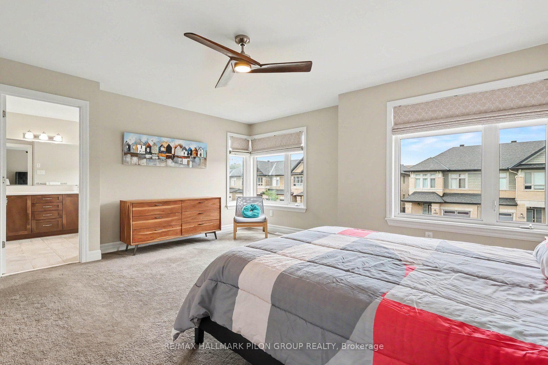 260 Shinleaf Crescent photo 17