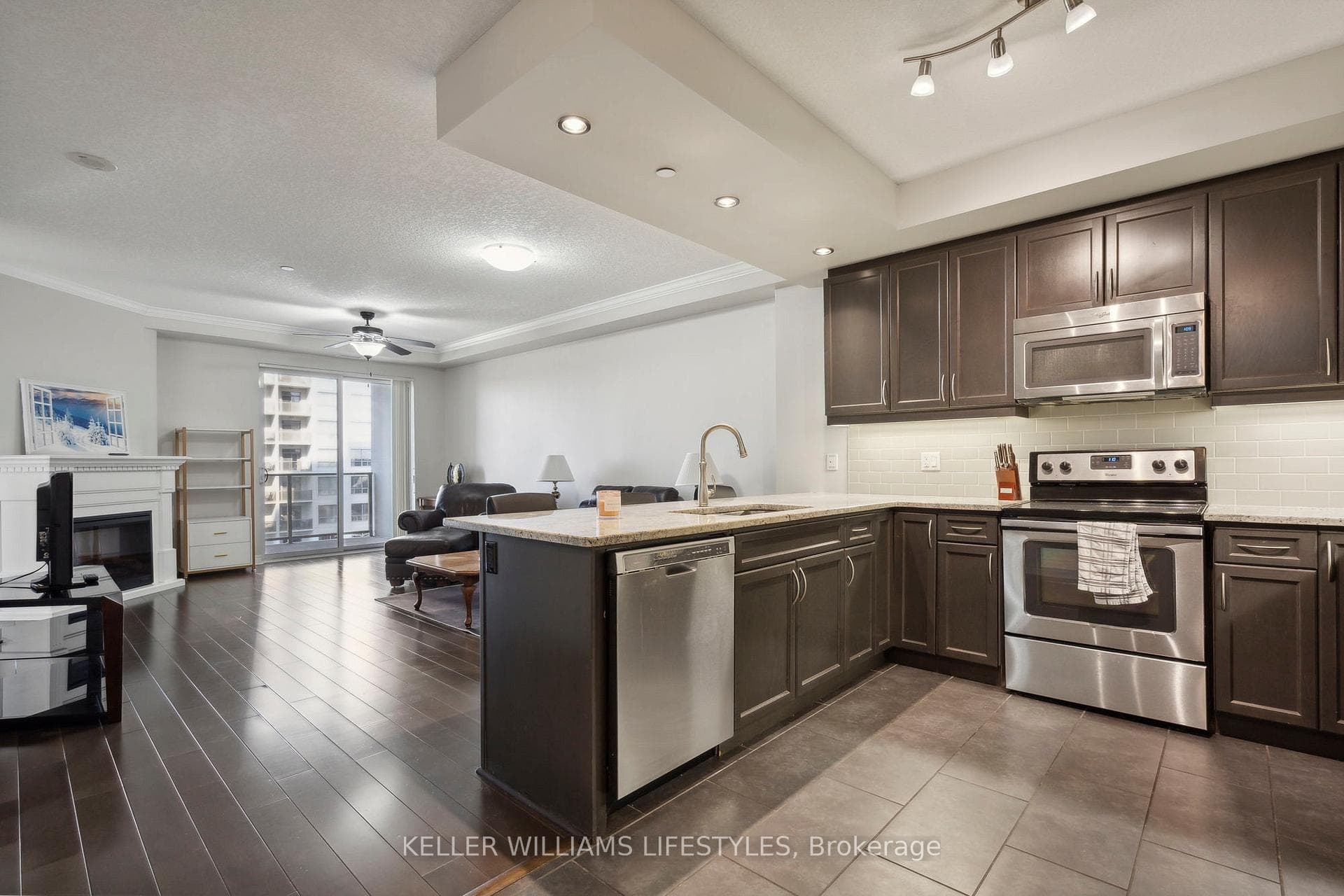 330 Ridout Street Unit 1210 photo 10