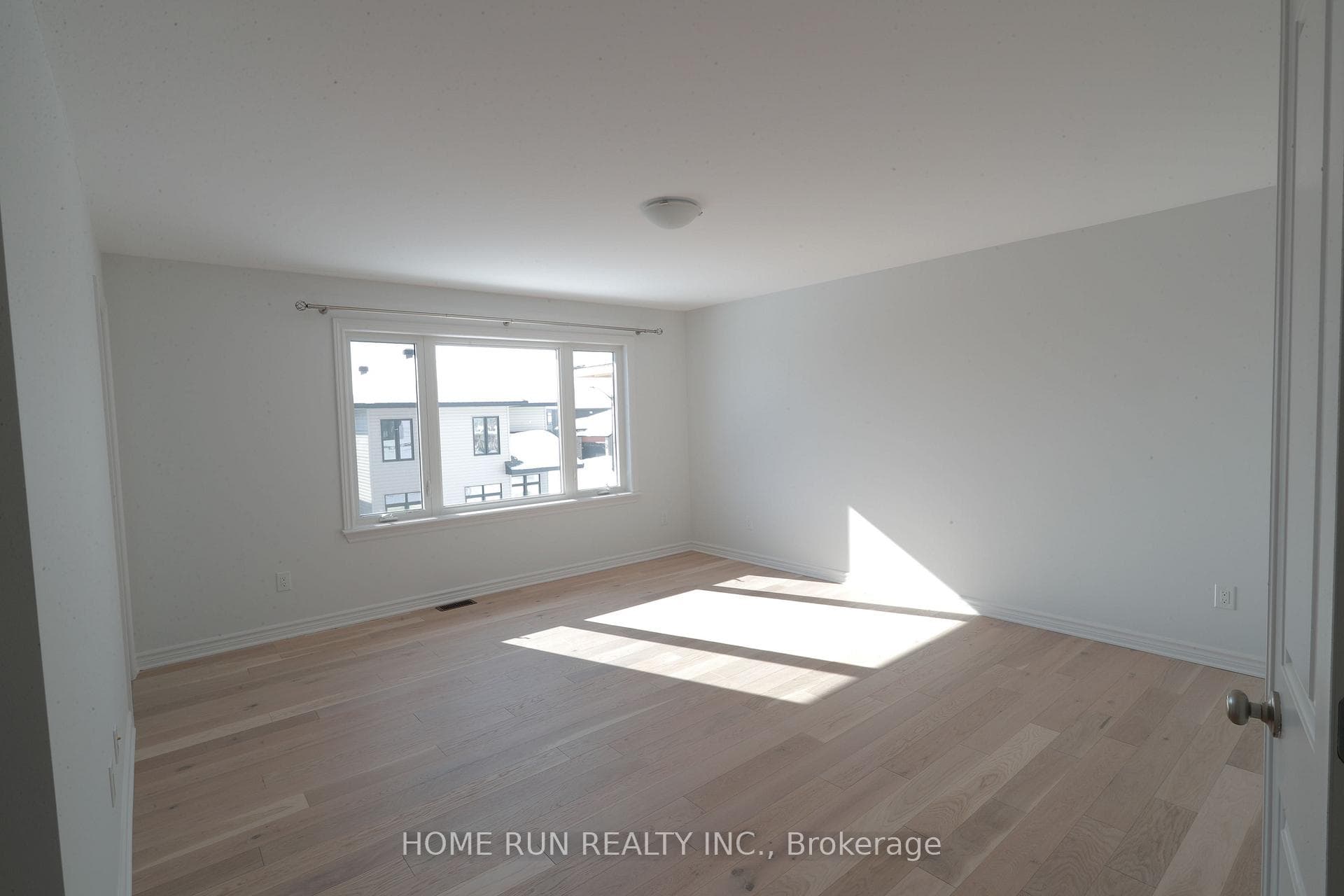 862 Atrium Ridge photo 13