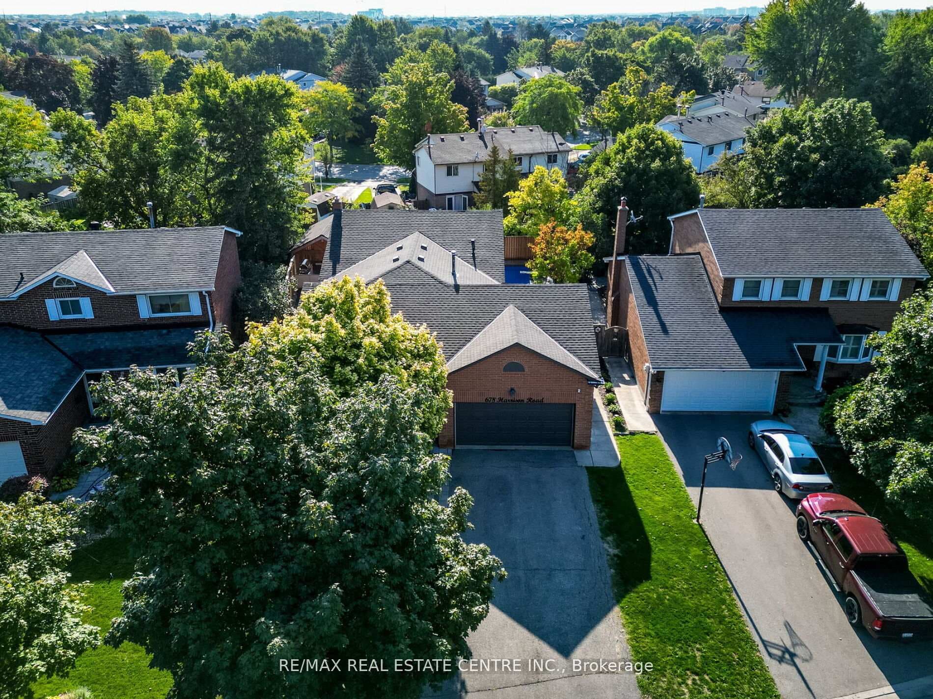 678 Harrison Road photo 2