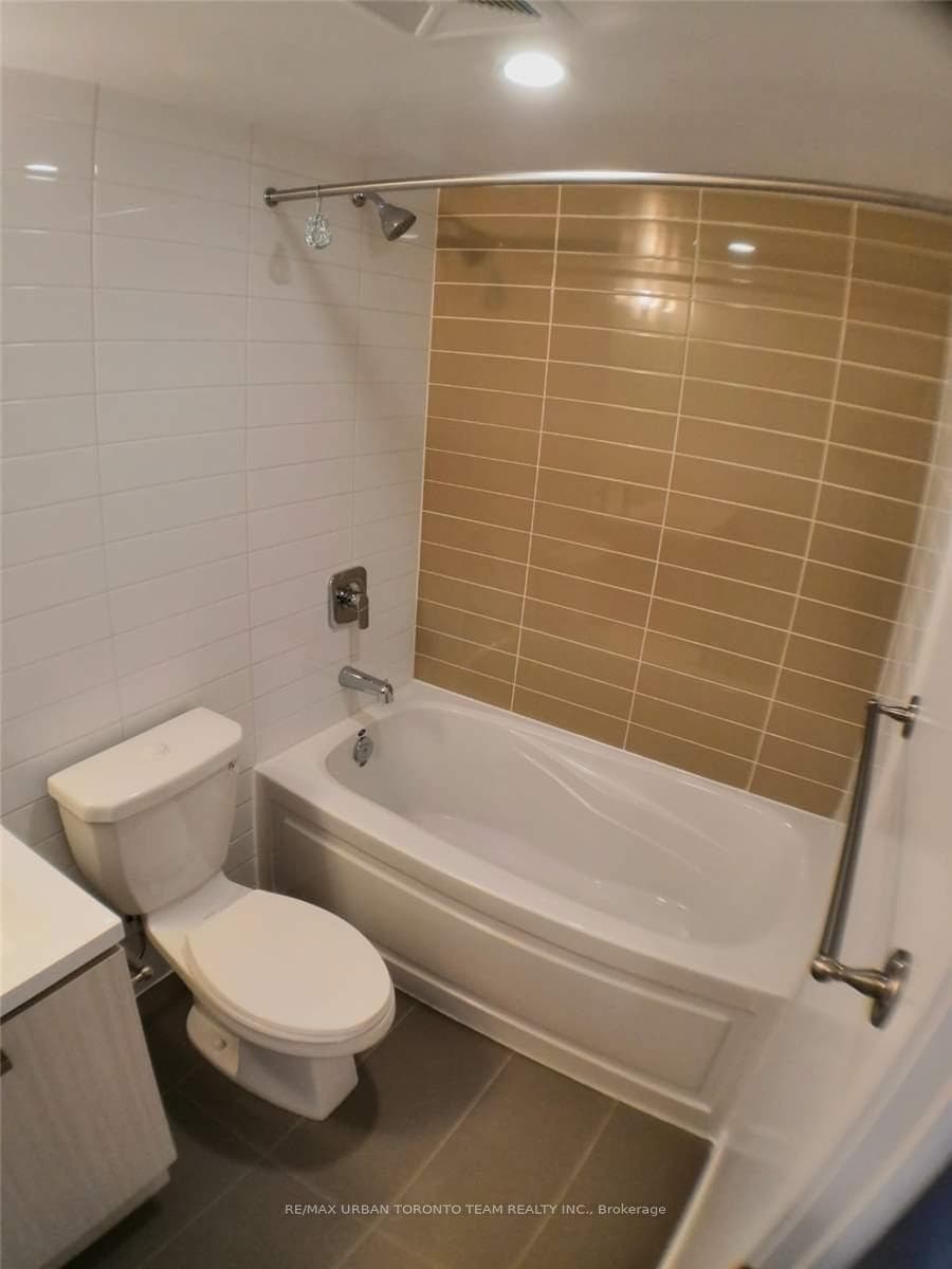 125 Redpath Avenue Unit 1003 photo 12